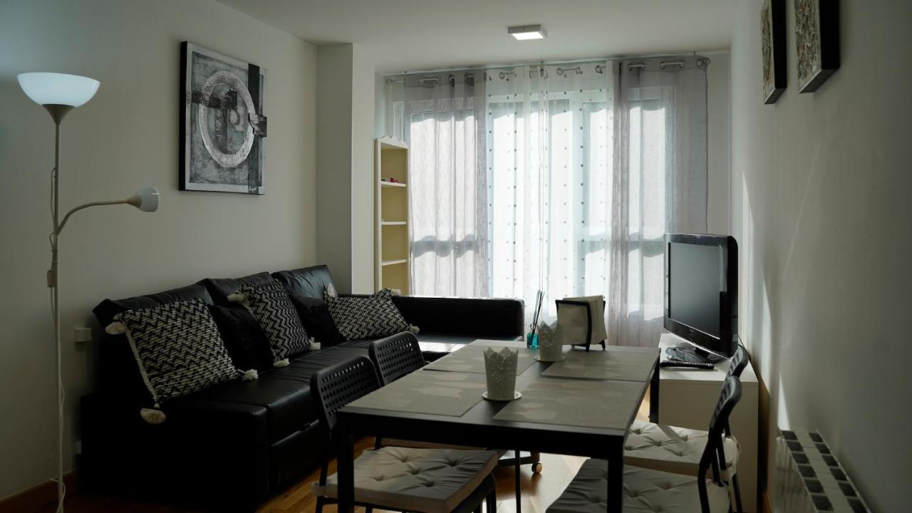 Solares Style Vistas Al Rio Miera Apartment Екстериор снимка